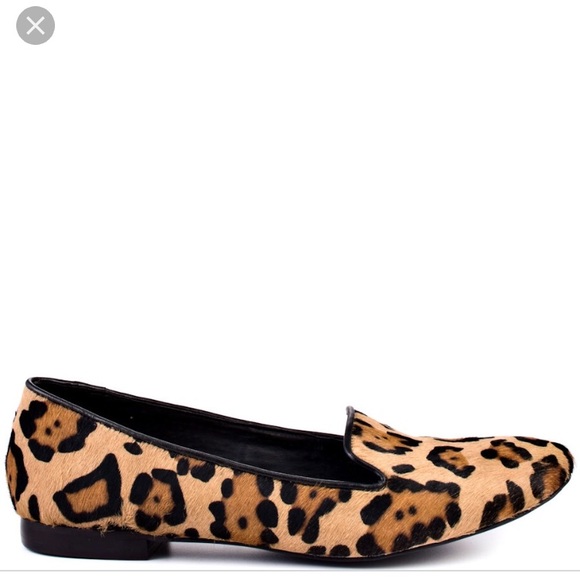 Steve Madden Shoes - STEVE MADDEN crotchet L leopard flats. Size 9